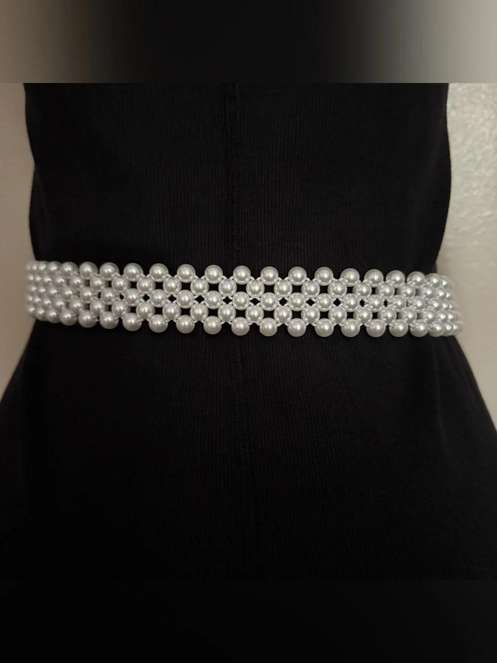 Faux pearls elasticized waistband skinny belt with gold tone rectangle buckle
